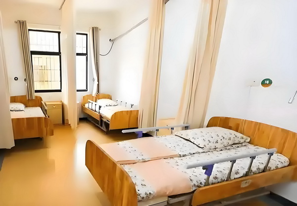 落户深圳的条件_细节藏不住爱！白敬亭晒家意外暴露恋情？ 就算结束婚姻女儿这段